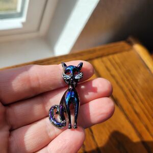 Vintage Black Purple Iridescent Enameled Carnival Kitty Cat Brooch Pin 1970s